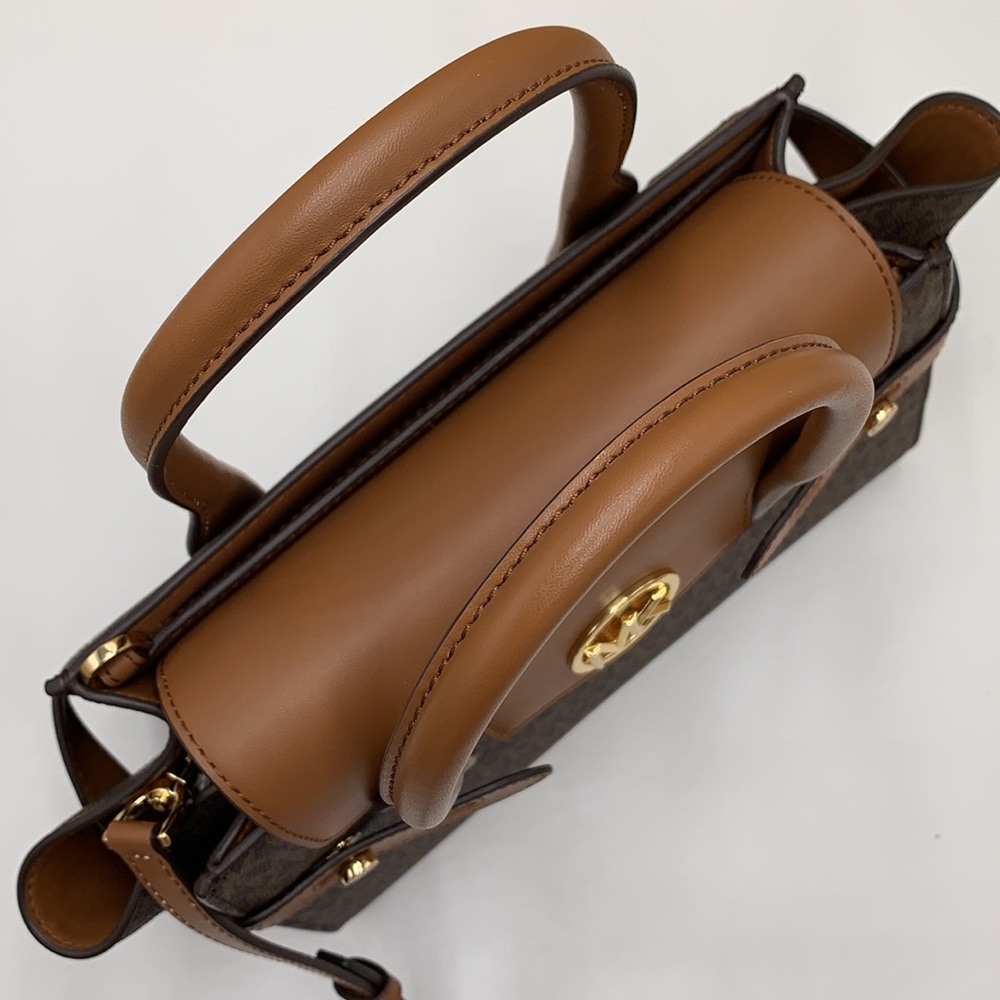 MICHAEL KORS CARMEN MEDIUM FLAP SATCHEL BROWN SIGNATURE COLOR - Picture 6 of 16